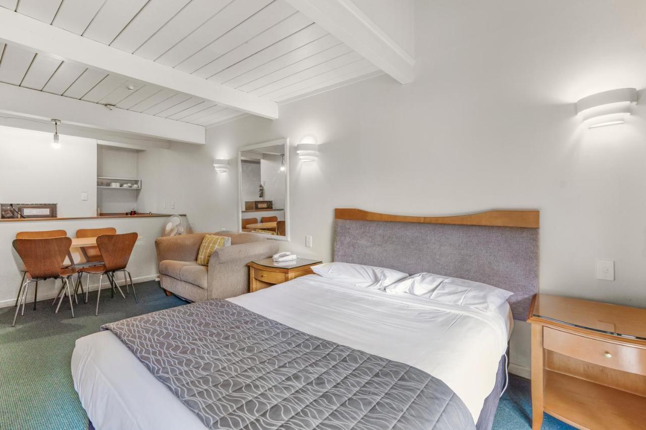 Capital Lodge Motor Inn Веллингтон Экстерьер фото