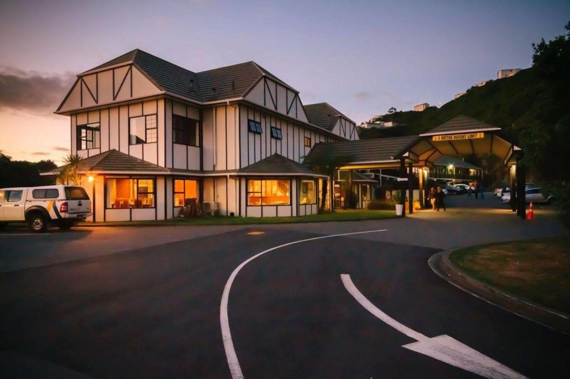 Capital Lodge Motor Inn Веллингтон Экстерьер фото